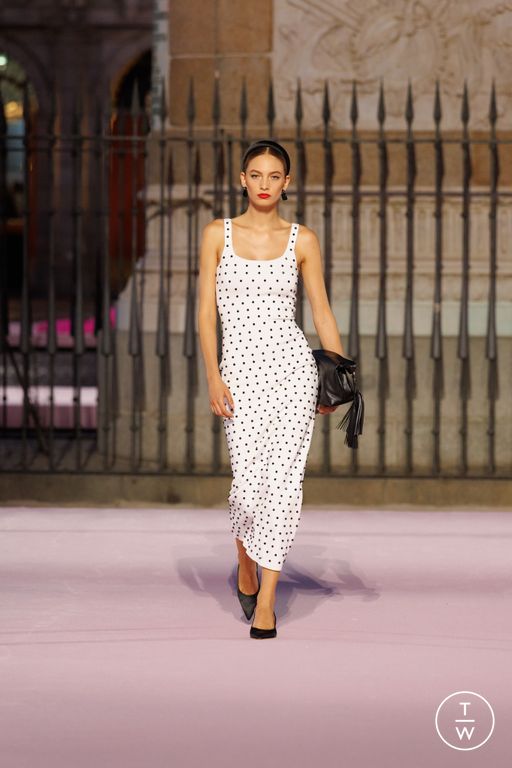 SS26 Carolina Herrera Look 42