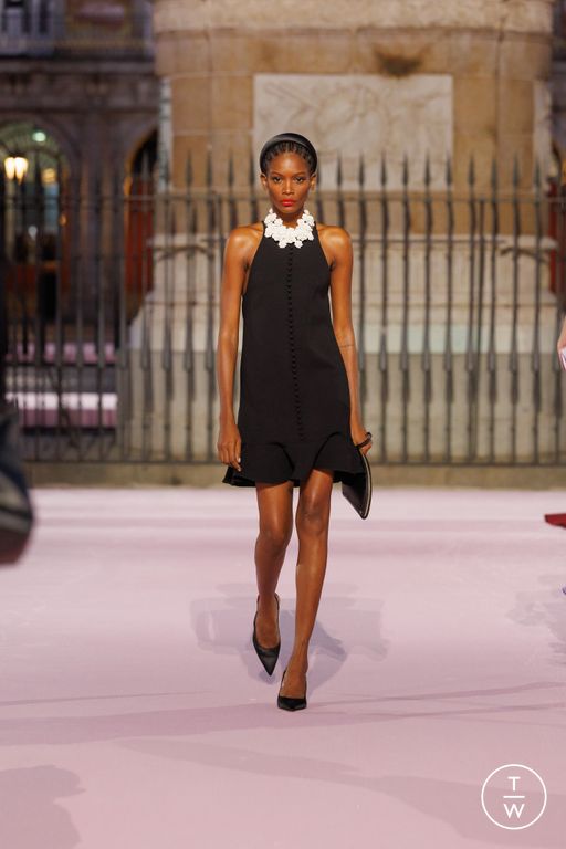 SS26 Carolina Herrera Look 43