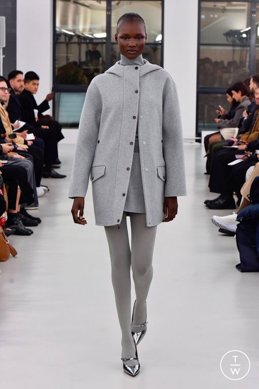 FW23 Theory Look 10