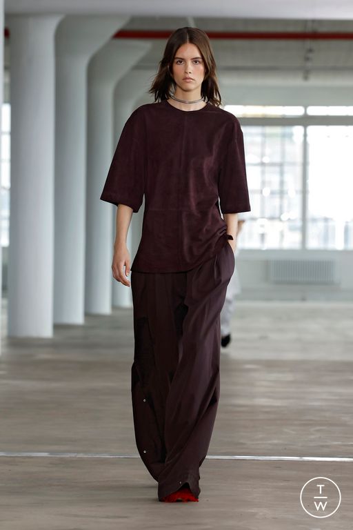 Spring-Summer 2025 Tibi Look 26