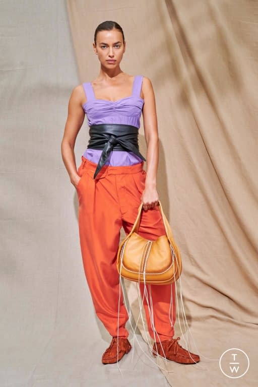 SS21 Tod's Look 27