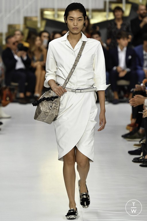 SS19 Tod's Look 11