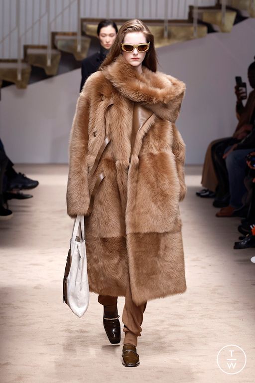 FW25 Tod's Look 12
