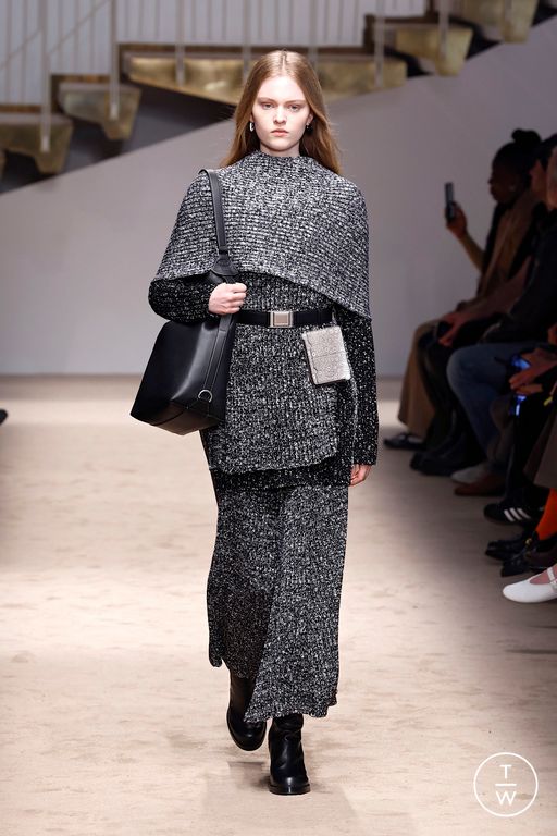 FW25 Tod's Look 35