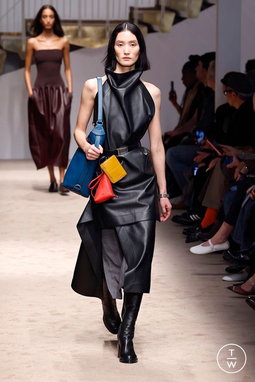 FW25 Tod's Look 38