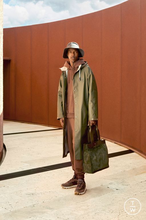 SS23 Tod's Look 46