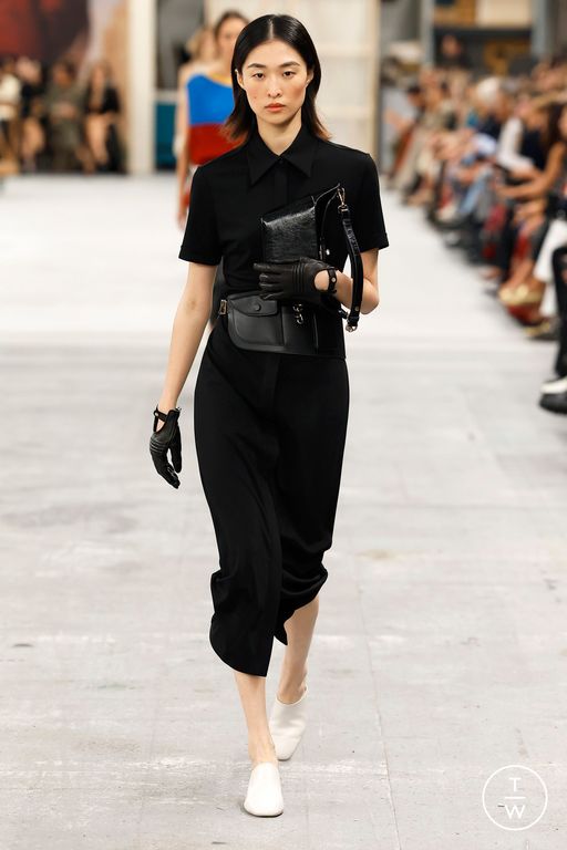 SS24 Tod's Look 13