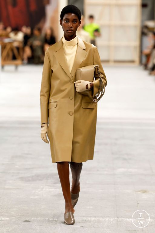 SS24 Tod's Look 25