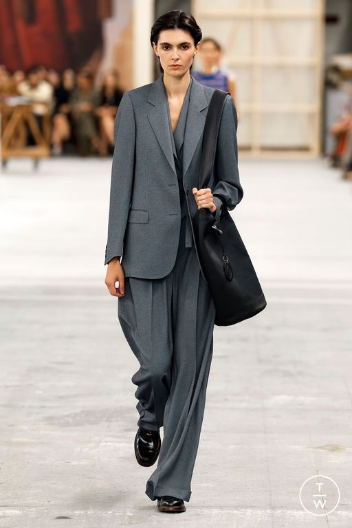 SS24 Tod's Look 37