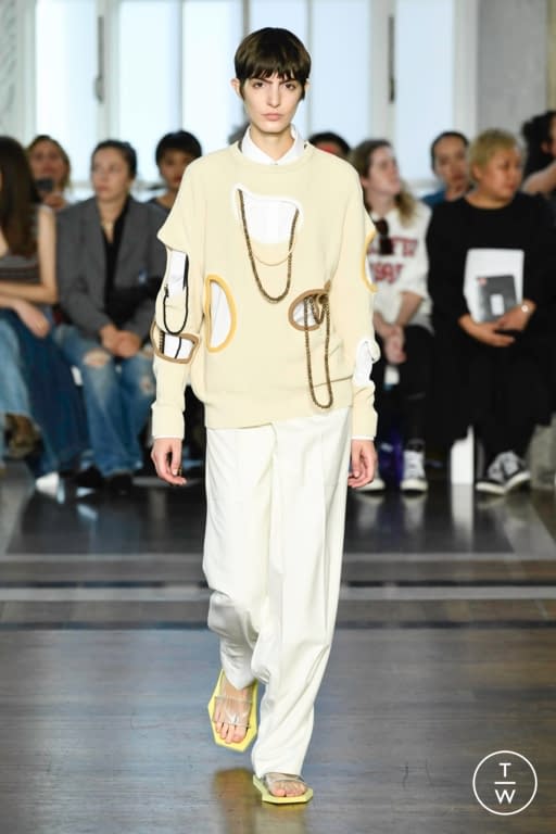 SS20 Toga Look 11