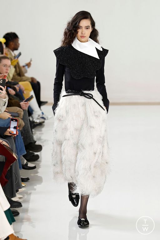 FW25 Toga Look 31