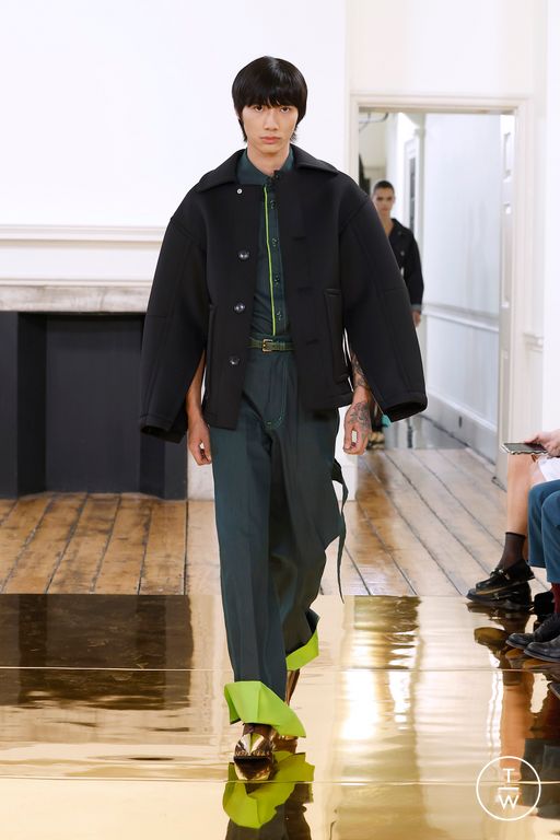 Spring/Summer 2025 Toga Look 25