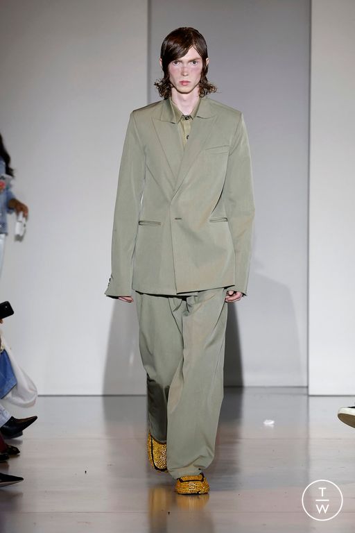 Spring-Summer 2025 Tokyo James Look 25