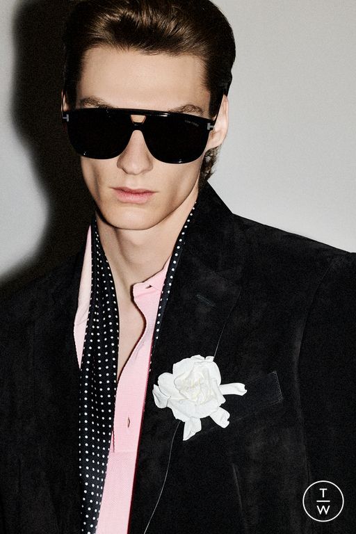 RS26 Tom Ford Look 33