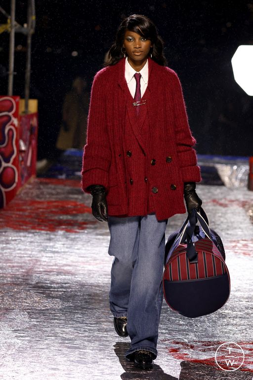 FW22 Tommy Hilfiger Look 49