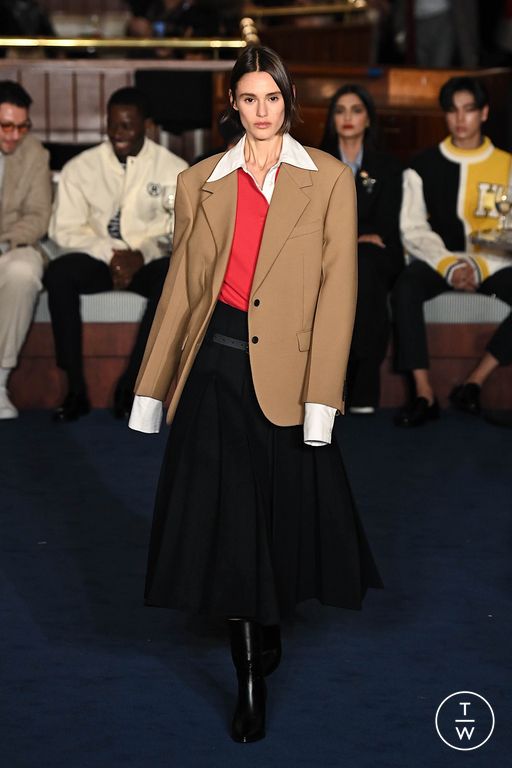 FW24 Tommy Hilfiger Look 8
