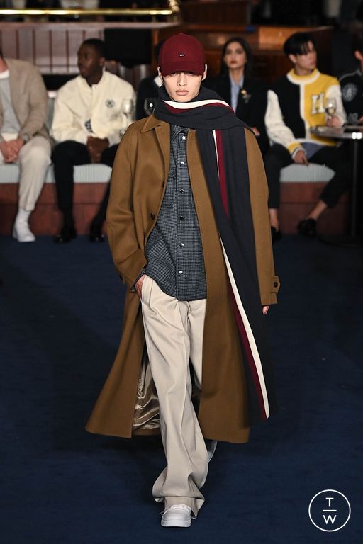 FW24 Tommy Hilfiger Look 15