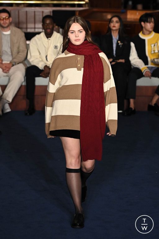 FW24 Tommy Hilfiger Look 30