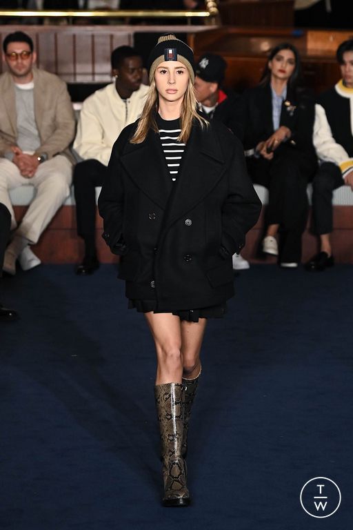 FW24 Tommy Hilfiger Look 33