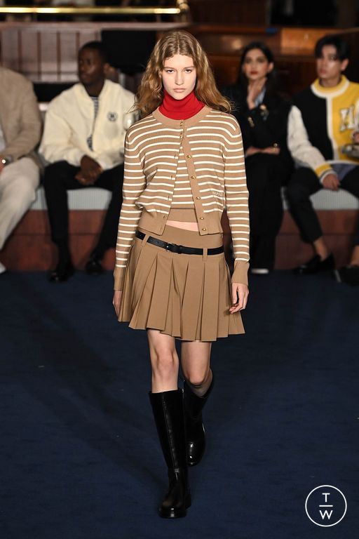FW24 Tommy Hilfiger Look 38