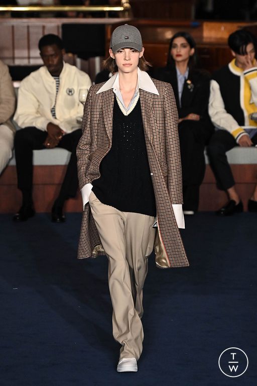 FW24 Tommy Hilfiger Look 50