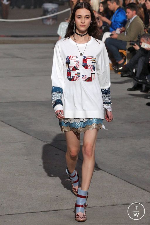 S/S 17 Tommy Hilfiger Look 27