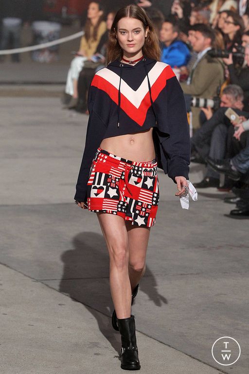 S/S 17 Tommy Hilfiger Look 40