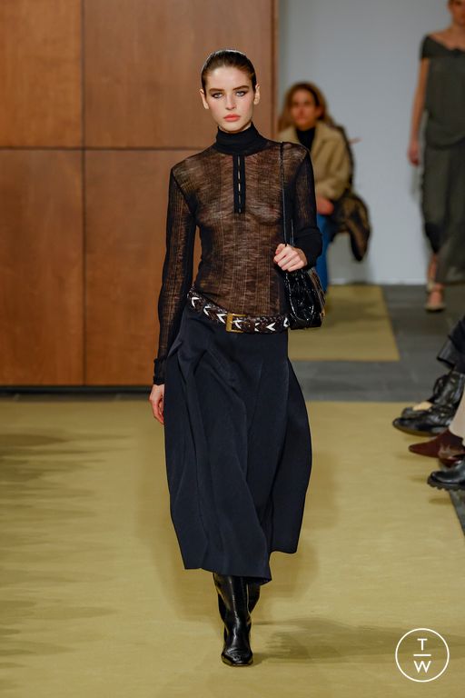 FW26 Tory Burch Look 28