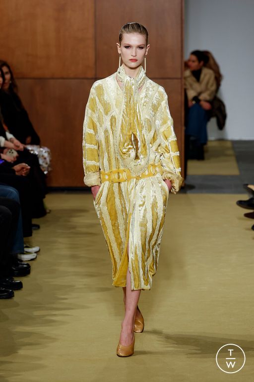 FW26 Tory Burch Look 36