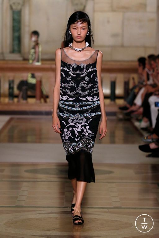 SS26 Tory Burch Look 37
