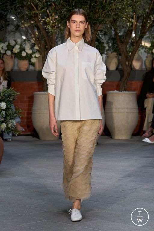 SS25 TWP Look 18