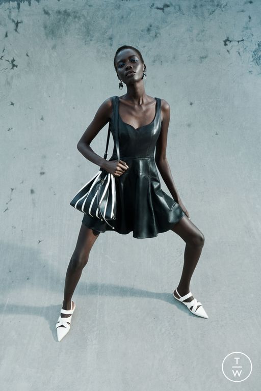 Resort 2025 Ulla Johnson Look 11