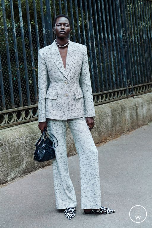 RS 26 Ulla Johnson Look 37
