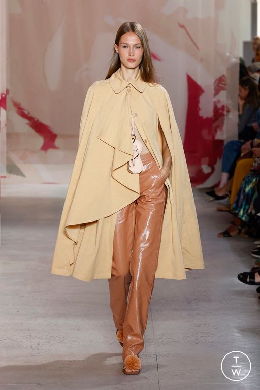 Spring-Summer 2025 Ulla Johnson Look 13