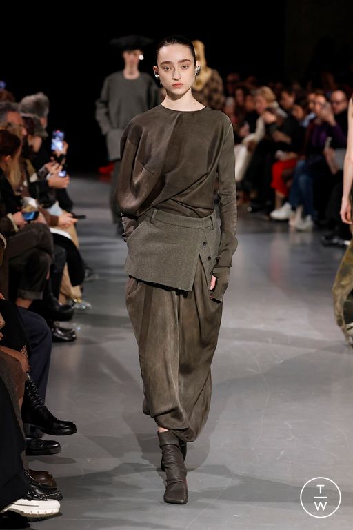 FW25 Uma Wang Look 29