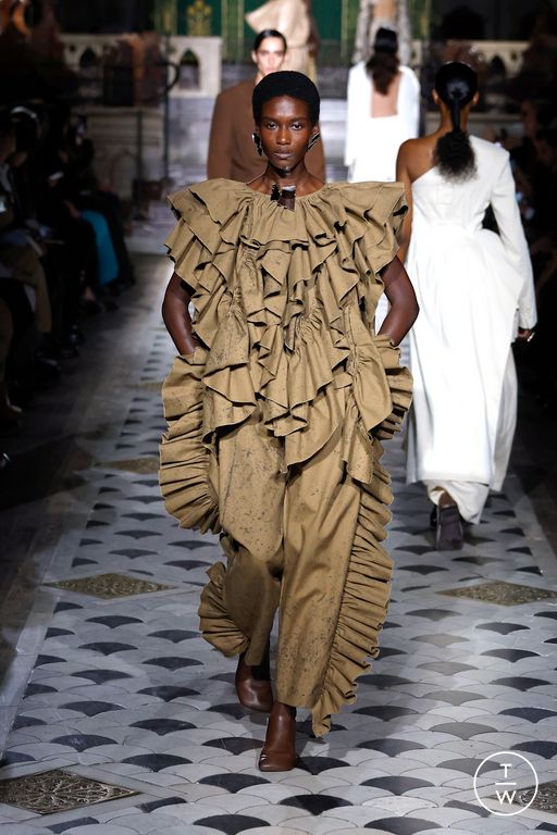 Spring/Summer 2025 Uma Wang Look 22