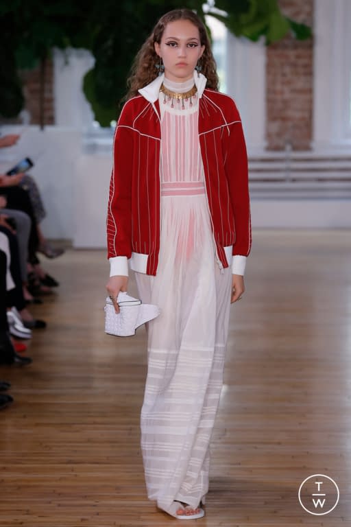 RS18 Valentino Look 10