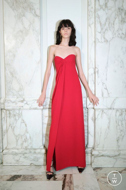 PF26 Valentino Look 57