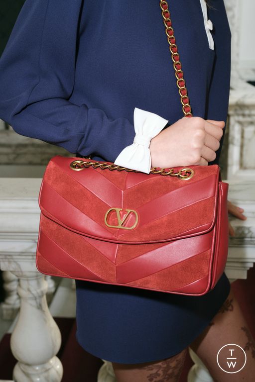 PF26 Valentino Look 85