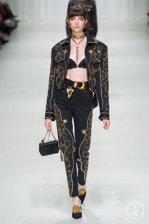 Versace S/S 18 womenswear #37 - Tagwalk: The Fashion Search Engine