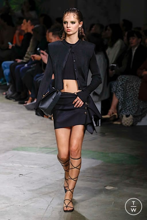 Versace SS20 menswear #11 - Tagwalk: The Fashion Search Engine
