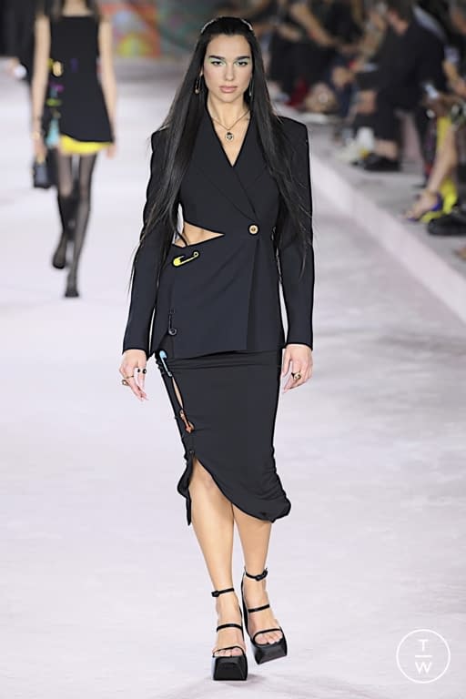Versace SS21 womenswear #77 - Tagwalk: The Fashion Search Engine