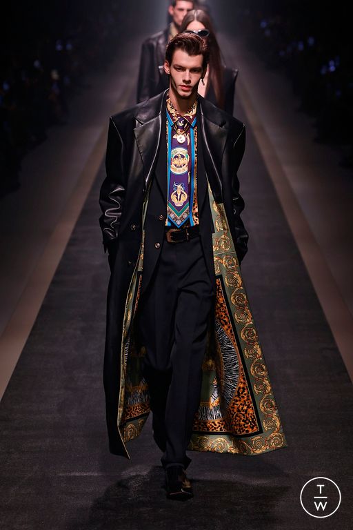 FW25 Versace Look 5