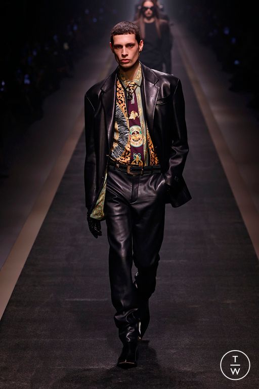 FW25 Versace Look 7