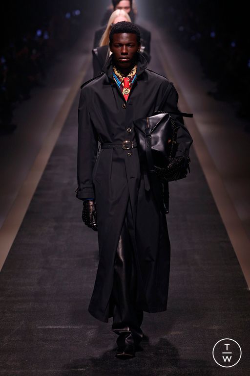 FW25 Versace Look 9