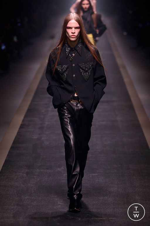 FW25 Versace Look 23