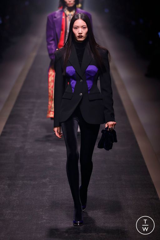 FW25 Versace Look 28