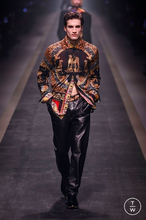 FW25 Versace Look 33