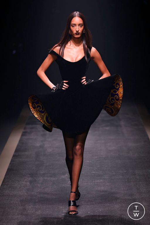 FW25 Versace Look 69
