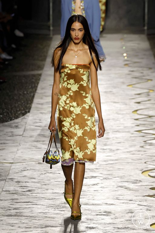 Spring-Summer 2025 Versace Look 6